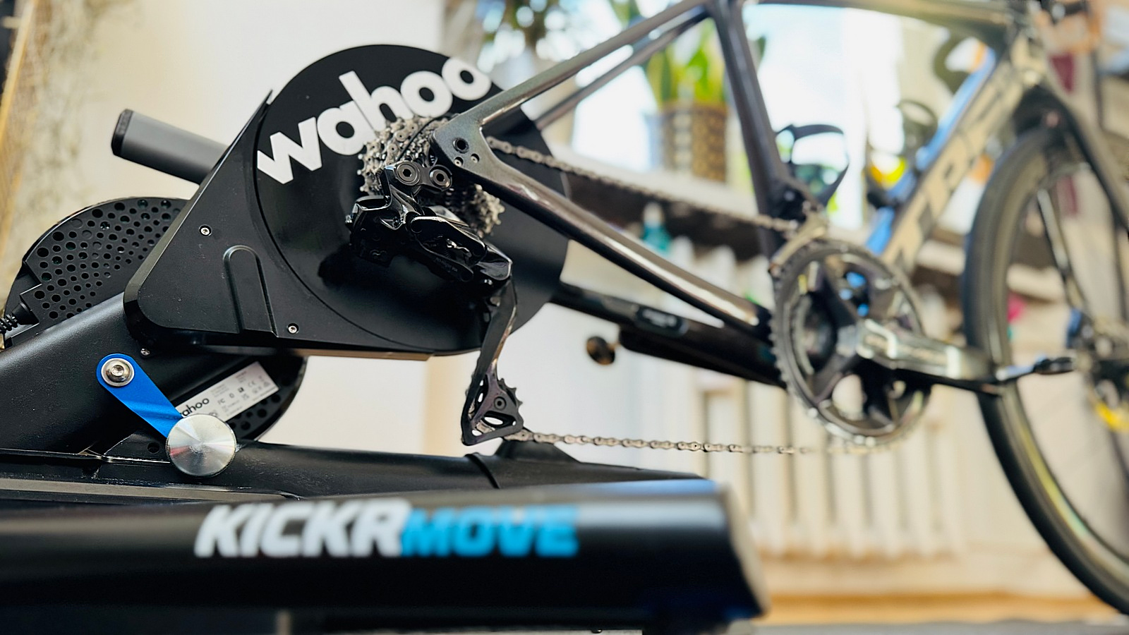 Trenażer Kickr Move od Wahoo